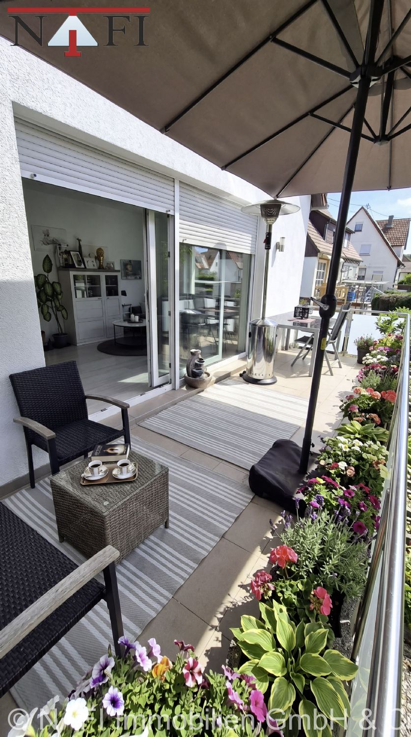 ** Modernisiertes Einfamilienhaus mit Einliegerwohnung und Sonnengarten ** - Balkon EG (24534)