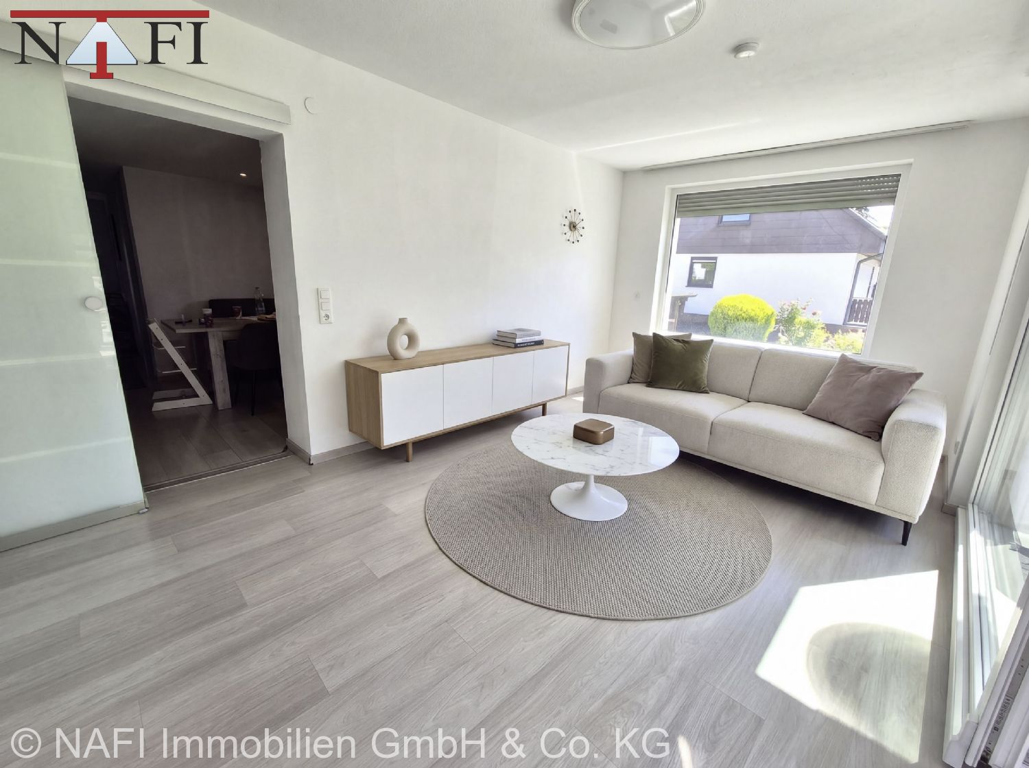 ** Modernisiertes Einfamilienhaus mit Einliegerwohnung und Sonnengarten ** - Wohnzimmer EG (24531)