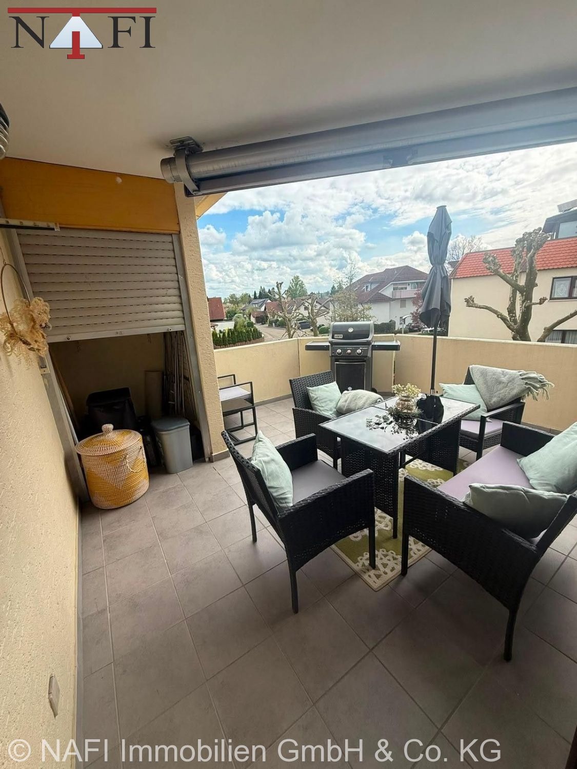 ***Moderne 3,5-Zimmer-Etagenwohnung mit großem, sonnigen Balkon in ruhiger Wohnlage*** - Terrasse (22669)