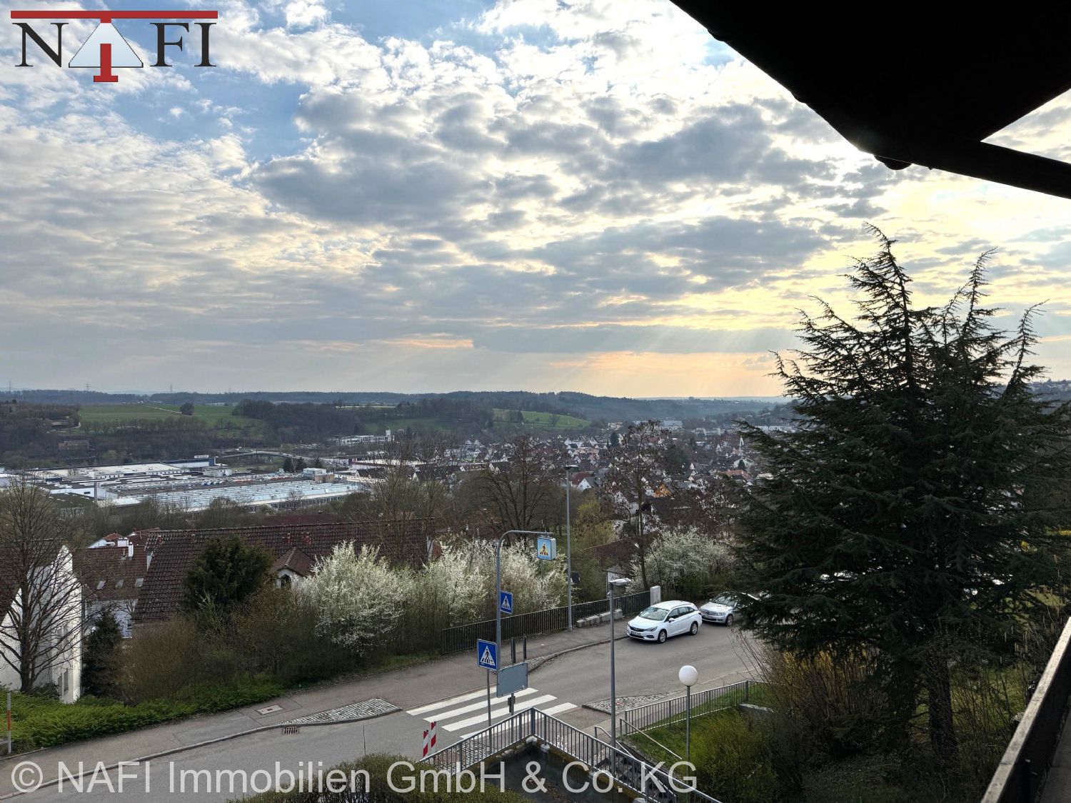 **Anlageobjekt mit Panorama-Weitblick – Mehrfamilienhaus **, 73262 Reichenbach, Mehrfamilienhaus