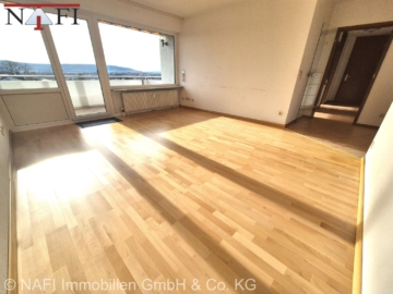 Wohnzimmer - ++BESTE Wohnlage – WEITBLICK – 100% Barriefrei – ORTSRANDLAGE++