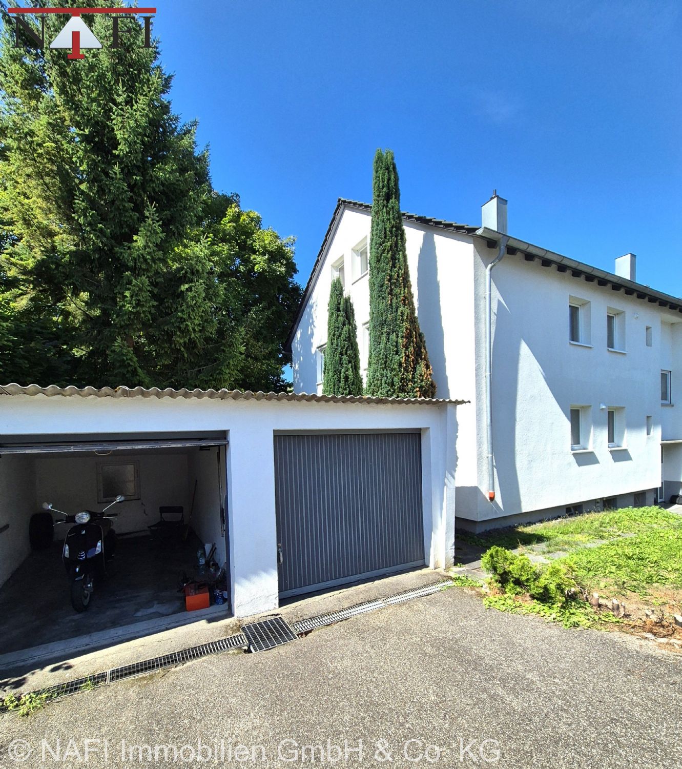 **Wohnen in Bestlage: Gepflegte 3-Zimmer-Erdgeschosswohnung in Schorndorf** - Garage (17610)