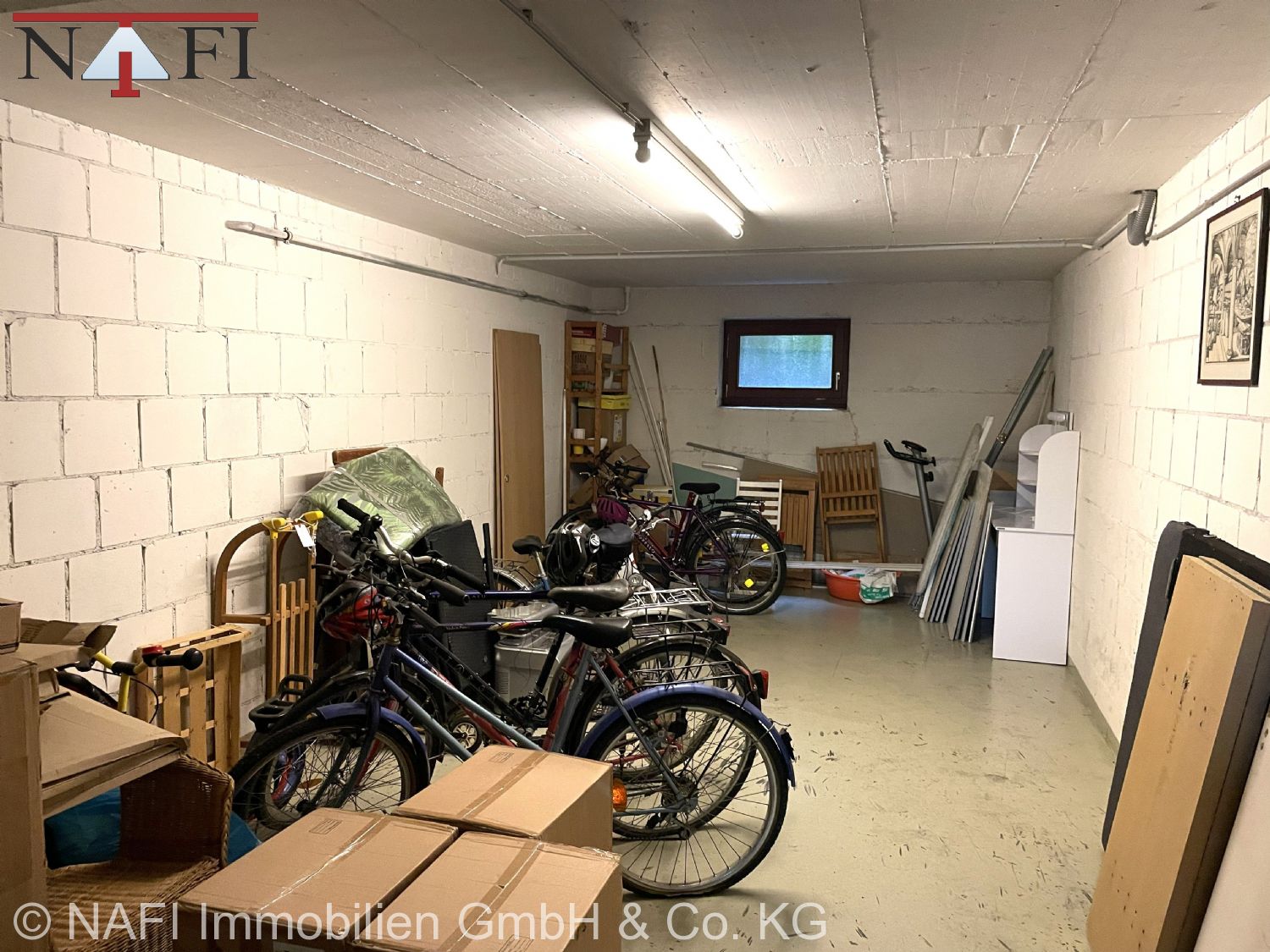 ++Gepflegte 3-Zimmer-Dachgeschosswohnung mit Balkon & Stellplatz++ - Fahrradraum (21627)