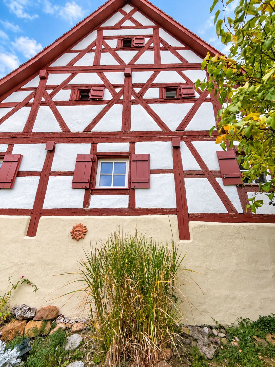 *Historisches Fachwerkhaus mit besonderem Charakter* - Bild (27570)