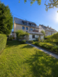 Hausansicht mit Garten - ** Wohn- und Investmentchance: Mehrfamilienhaus mit großem Garten **