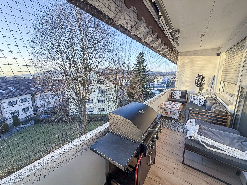 ++Sanierte, Großzügige, Helle 3-4 Zimmer Etagenwohnung in freundlicher Lage++, 73072 Donzdorf, Etagenwohnung