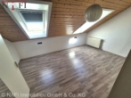 1 Zimmer DG - *Familien aufgepasst! ~ Gepflegtes Reihenmittelhaus mit kleinem Garten ~