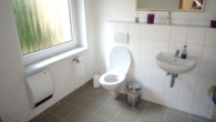 WC EG - Renditepotenzial 10% – Wohn- und Geschäftshaus mit Potenzial in zentraler Lager