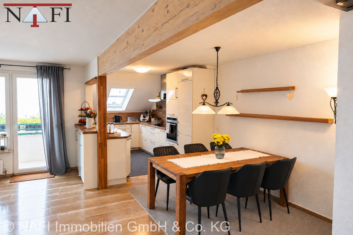 Hochwertige Maisonette-Wohnung mit persönlichem Sonnenuntergang - Essküche (28814)