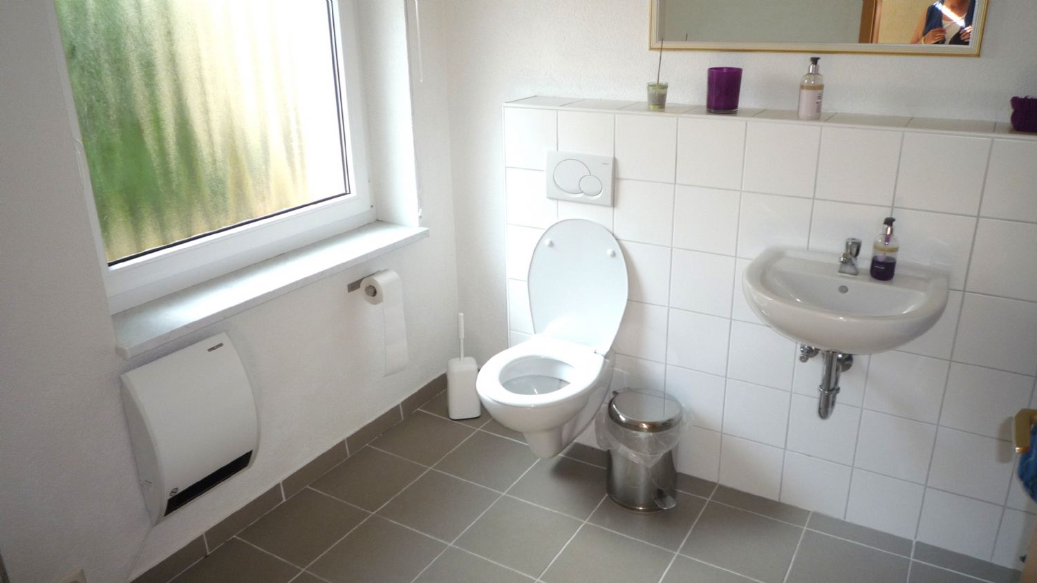 Renditepotenzial 10% – Wohn- und Geschäftshaus mit Potenzial in zentraler Lage - WC EG (21835)
