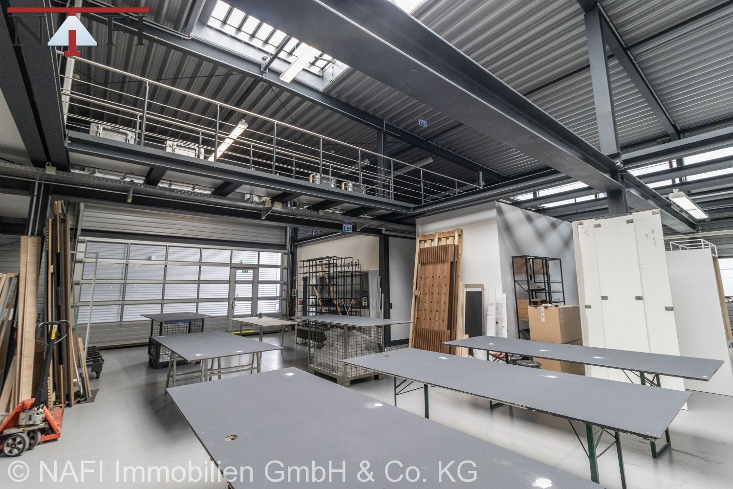 ~ Gewerbeflächen – mit flexiblen Nutzungsmöglichkeiten ~ - Lagerhalle (24374)