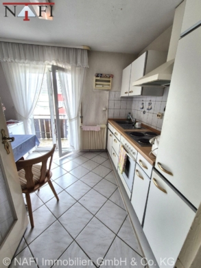 Küche - *Helle 3-Zimmer-Etagenwohnung *