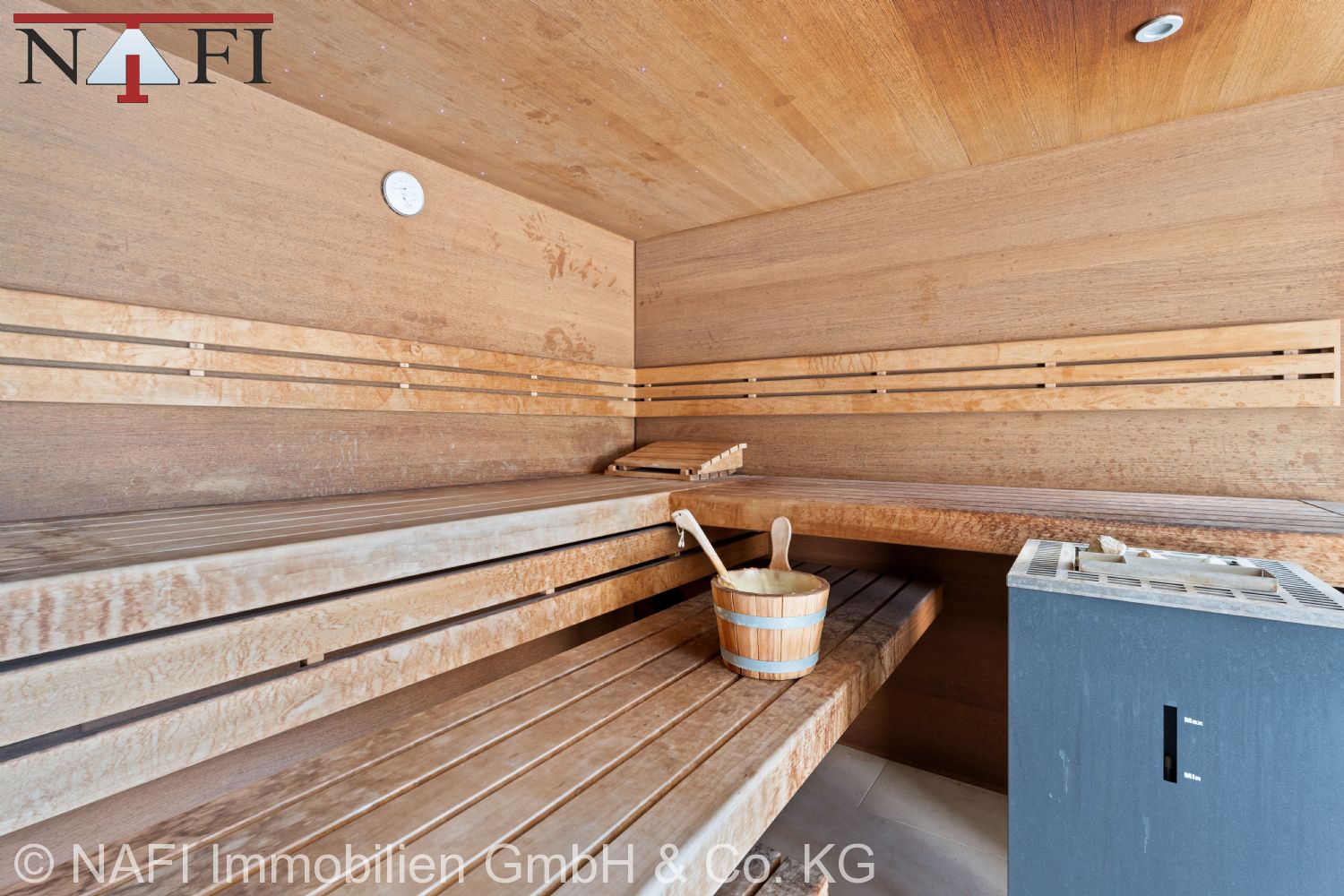 Exklusives Anwesen mit traumhaftem Ausblick & 8 privaten Tiefgaragenstellplätzen - Sauna (22007)