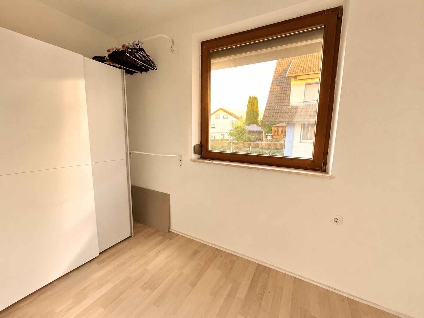 * 1–3-Familienhaus mit traumhafter Aussicht & großem Grundstück * - Bild (22701)