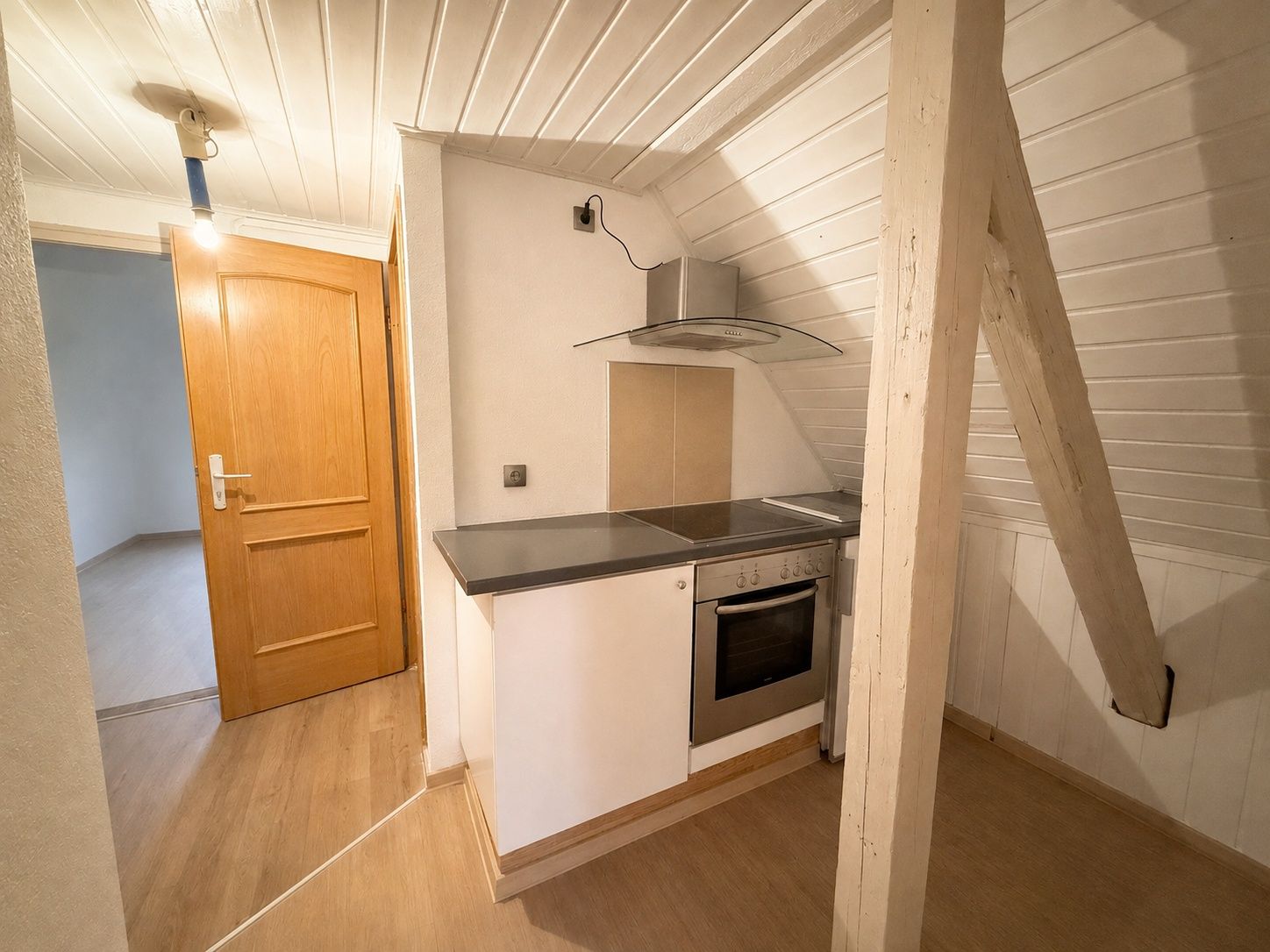 * 1–3-Familienhaus mit traumhafter Aussicht & großem Grundstück * - Bild (22707)