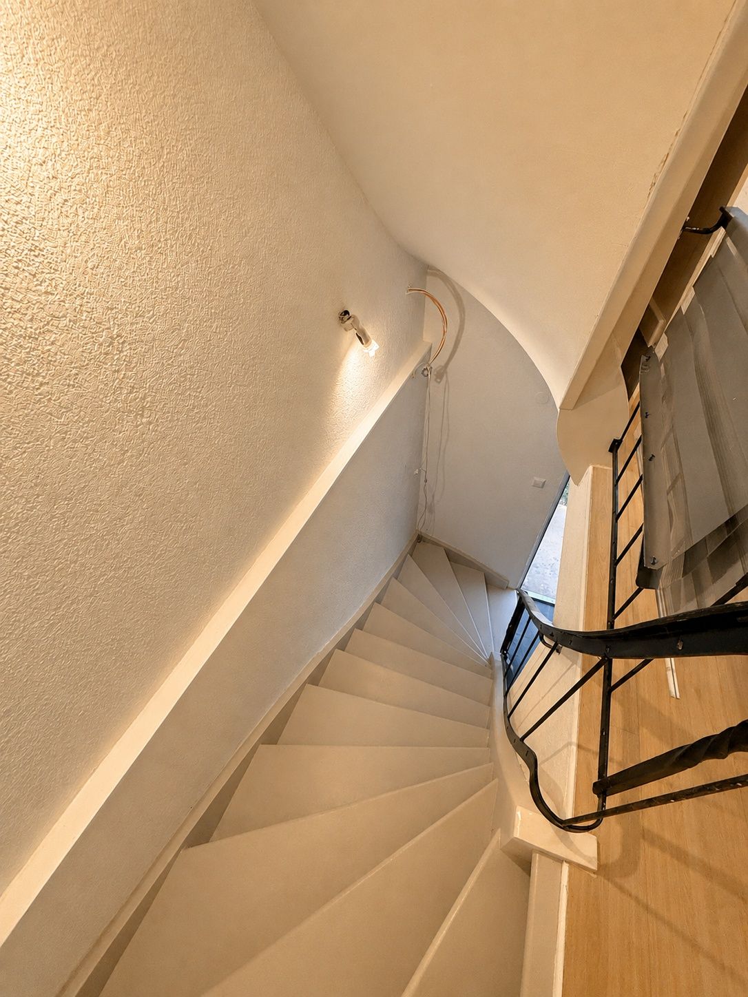 * 1–3-Familienhaus mit traumhafter Aussicht & großem Grundstück * - Bild (22711)
