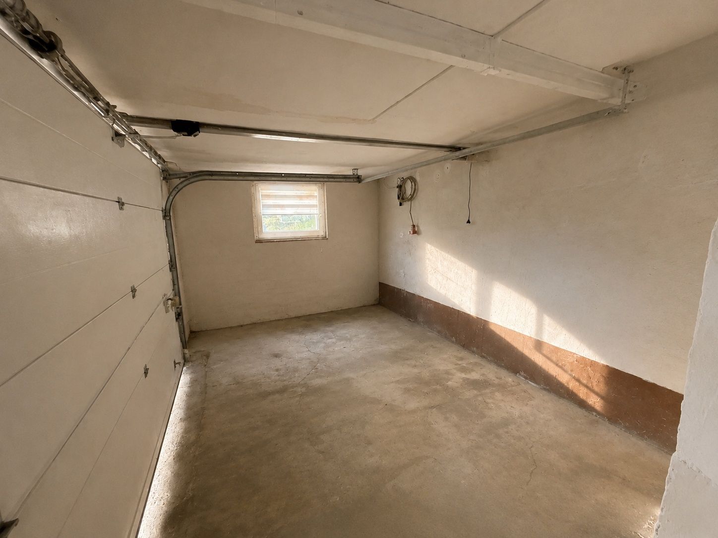 * 1–3-Familienhaus mit traumhafter Aussicht & großem Grundstück * - Bild (22712)