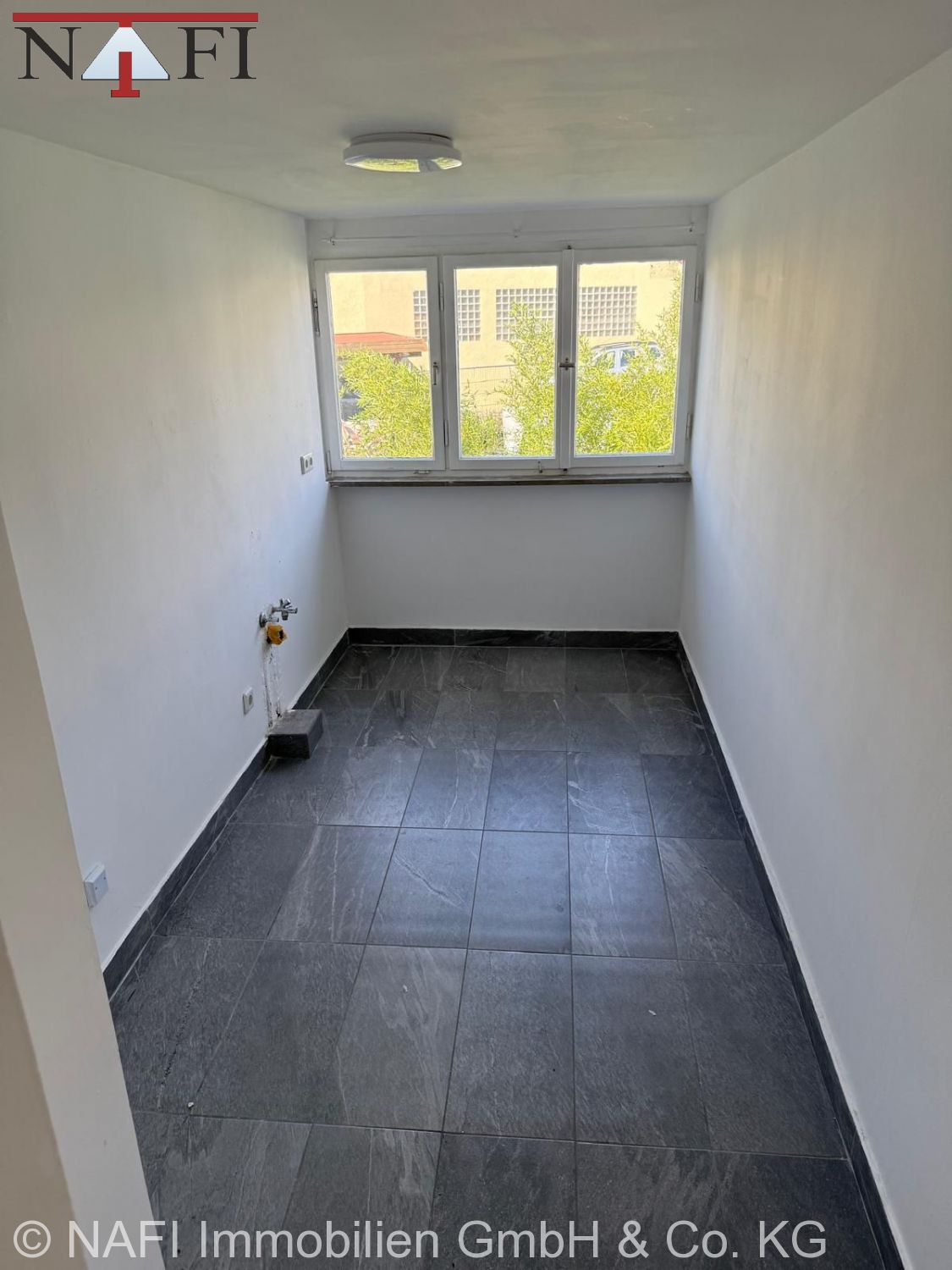 **Modernisierte 3-Zimmer-Wohnung** - Küche (27840)