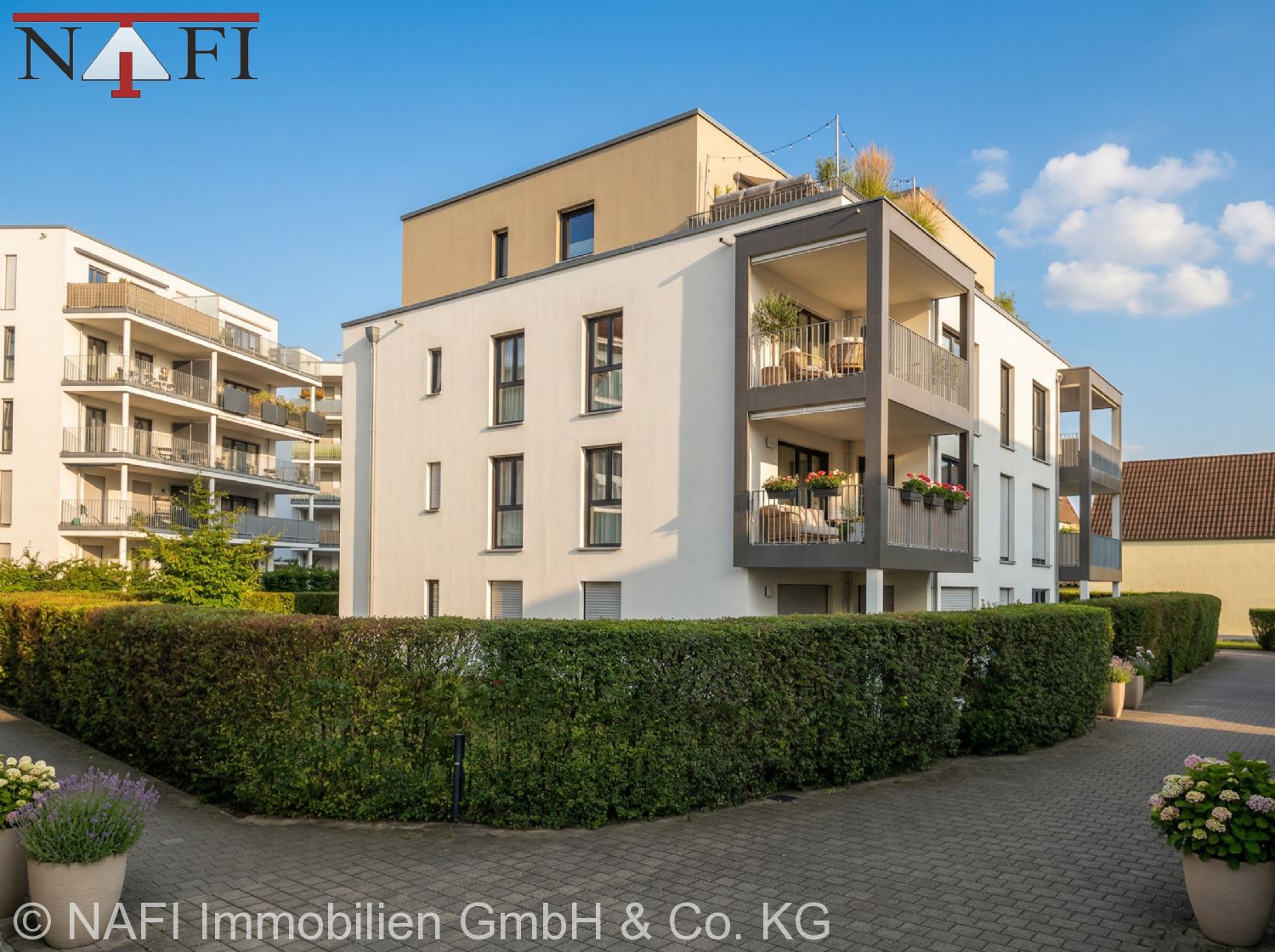 ** Exklusive Traumwohnung im Neubau-Standard – hochwertig, modern, sofort begehrenswert ** - Aussenansicht (19293)