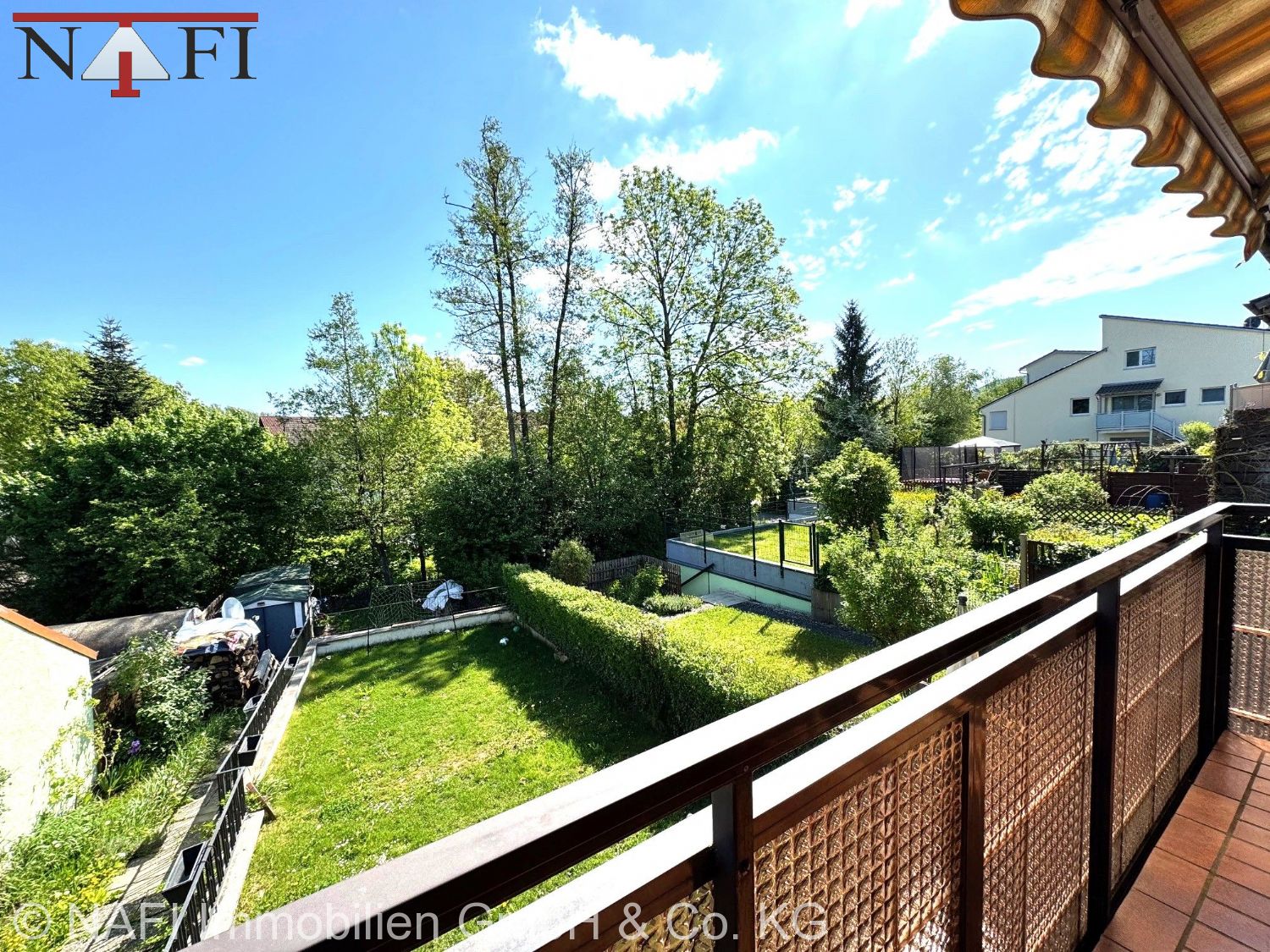 ** Mit großem Grundstück – Ihr neues Zuhause – **, 71554 Weissach im Tal, Reiheneckhaus