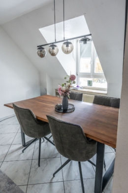 Essbereich 1. Ebene - **Großzügig & zentral wohnen**