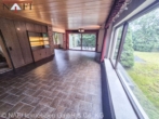 Wohnzimmer - **PLATZWUNDER, großzügiges Einfamilienhaus mit Einliegerwohnung und toller Aussicht**
