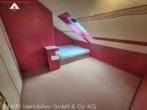 Kinderzimmer - **PLATZWUNDER, großzügiges Einfamilienhaus mit Einliegerwohnung und toller Aussicht**