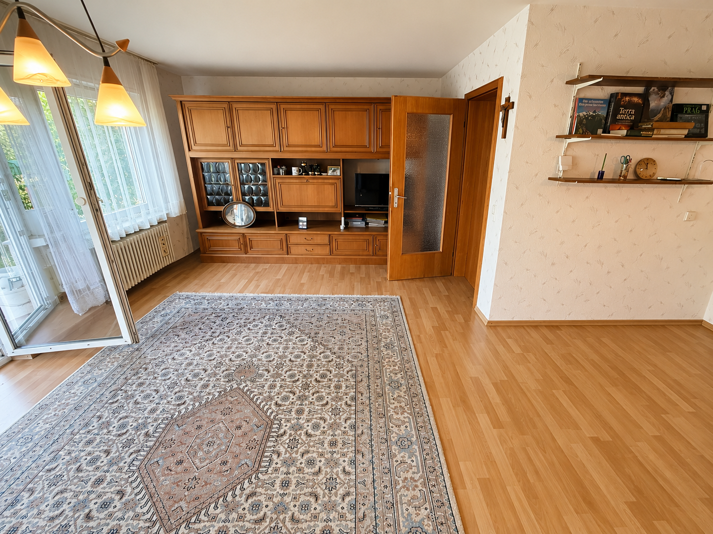 **Charmante Doppelhaushälfte in Ostfildern – Sonniger Garten, 5 Zimmer & viel Potenzial** - Wohnzimmer (21603)