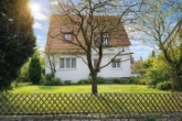 Rückansicht - ** Stilvolles Haus mit Villencharakter und weitläufigem Garten **