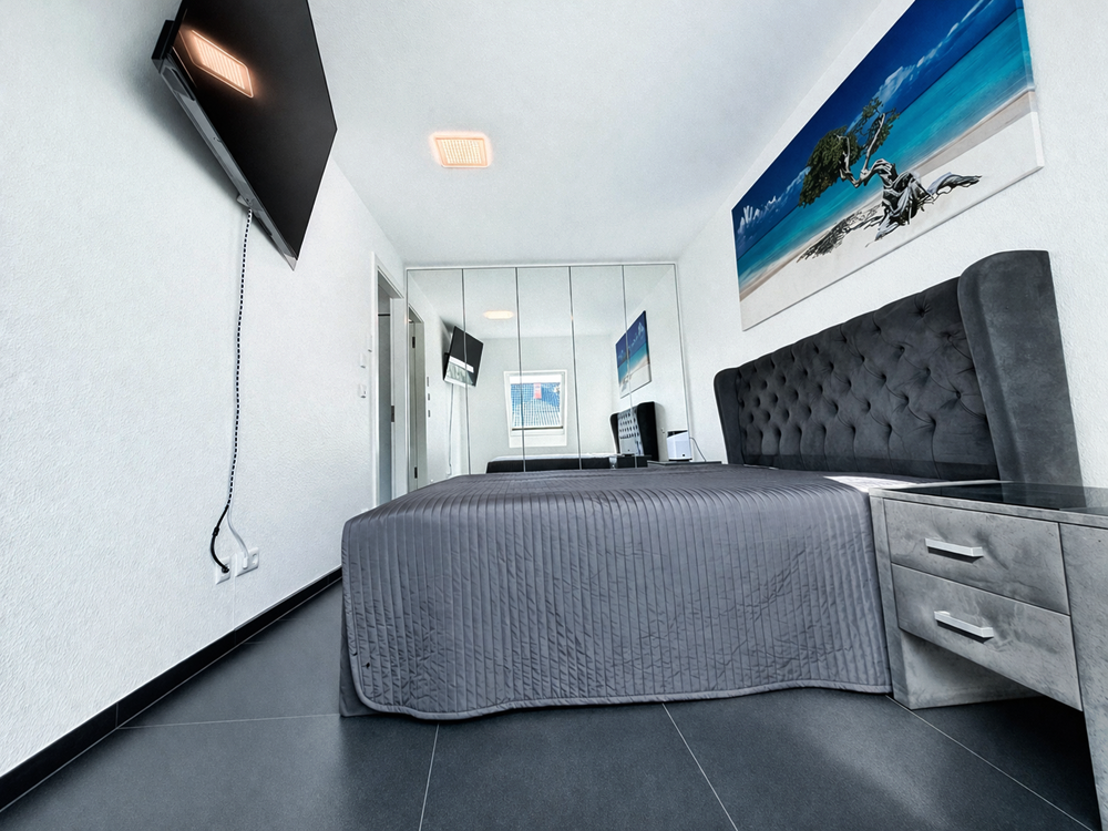 *EXCLUSIVES Domizil mit Traumterrasse & luxuriöser Ausstattung in Stuttgart-Vaihingen - Bild (25295)