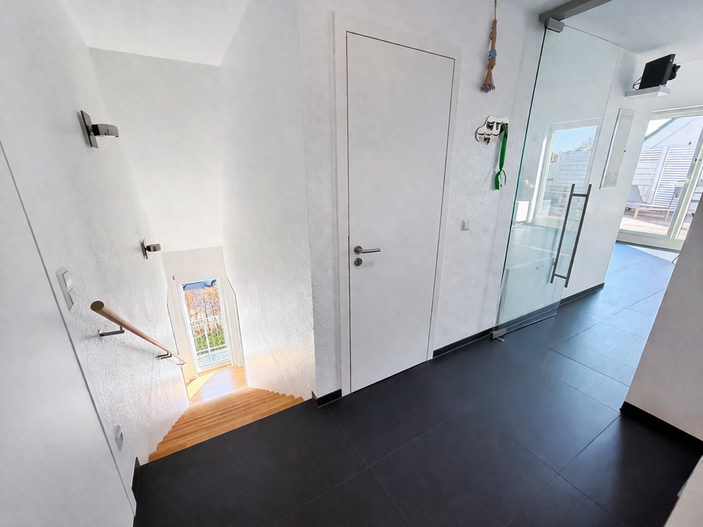 *EXCLUSIVES Domizil mit Traumterrasse & luxuriöser Ausstattung in Stuttgart-Vaihingen - Bild (25298)