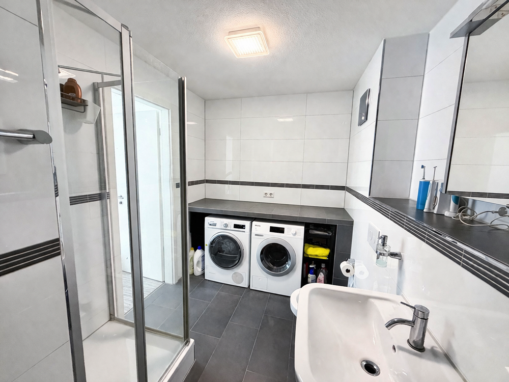 *EXCLUSIVES Domizil mit Traumterrasse & luxuriöser Ausstattung in Stuttgart-Vaihingen - Bild (25302)