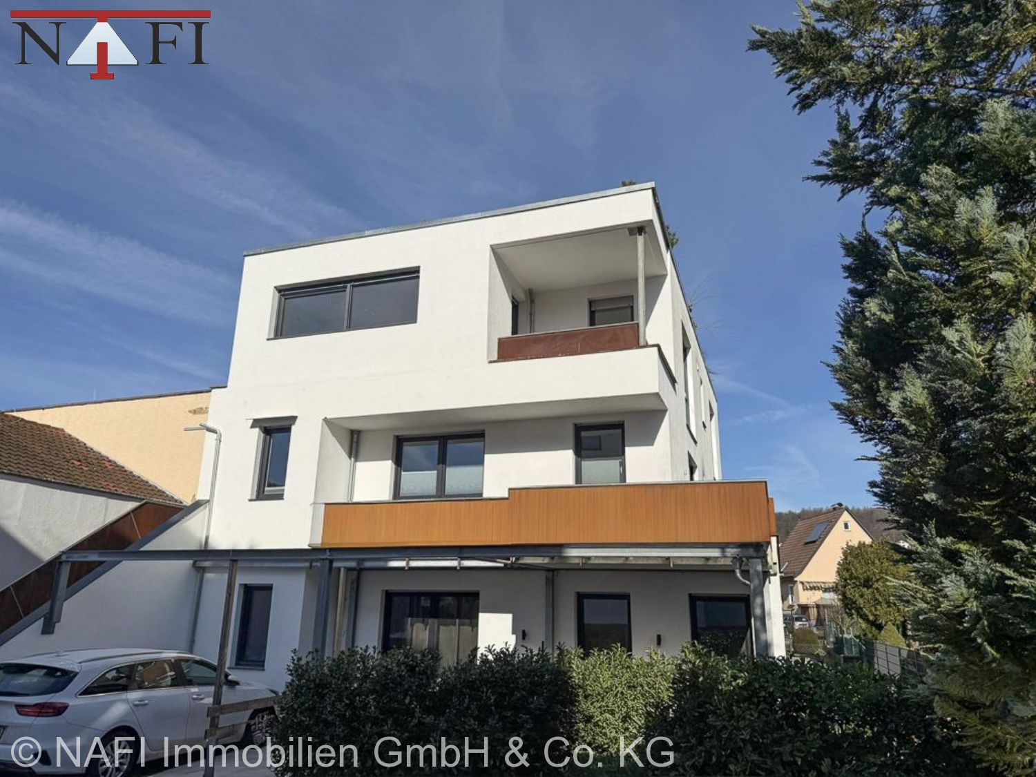 **Exklusives Wohnen mit Weitblick – Stilvolles 3,5-Zi.-Penthouse** - Haus Ansicht (24974)