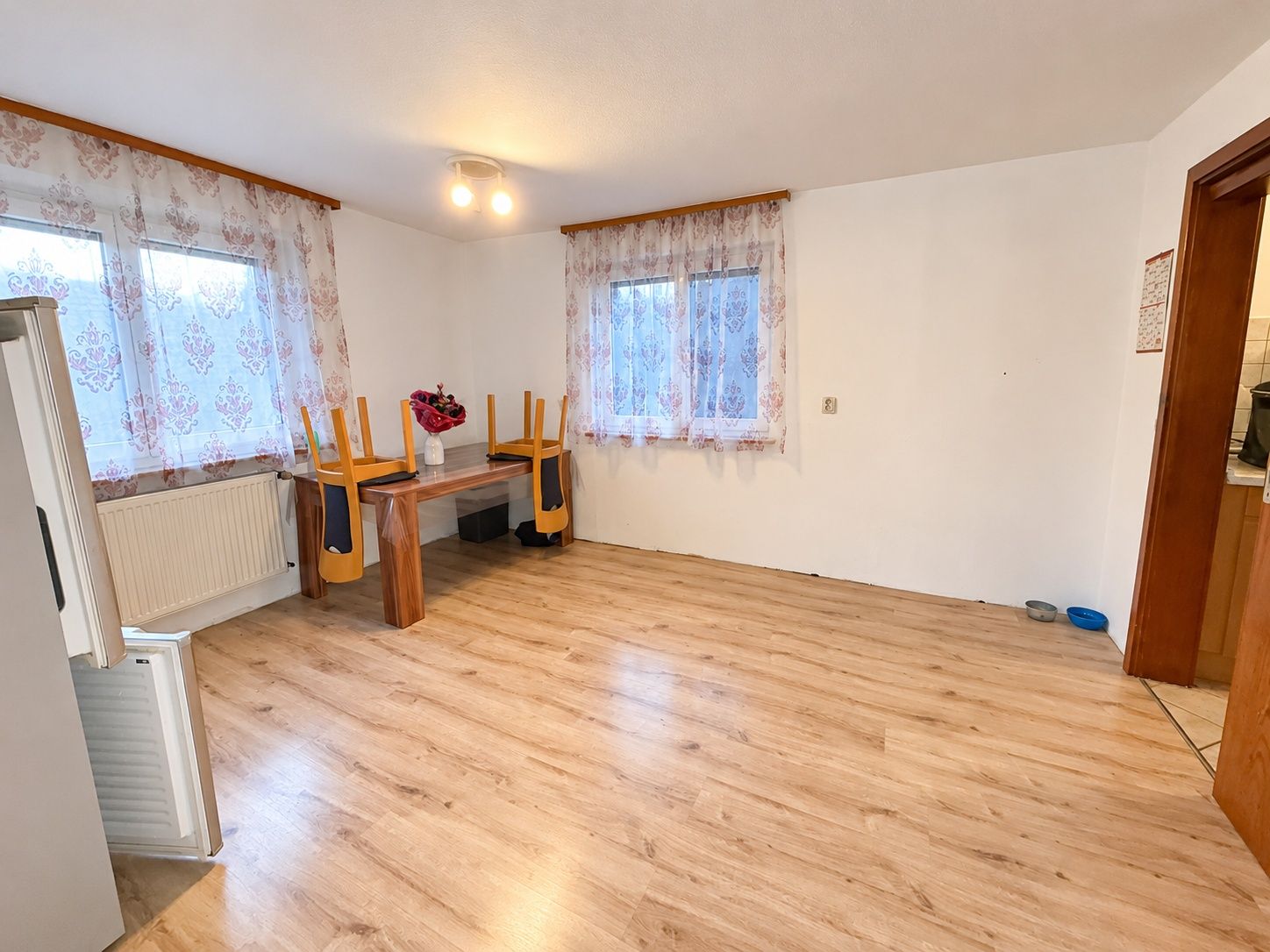 *Mehrgenerationenhaus mit großer Scheune* - Bild (27136)