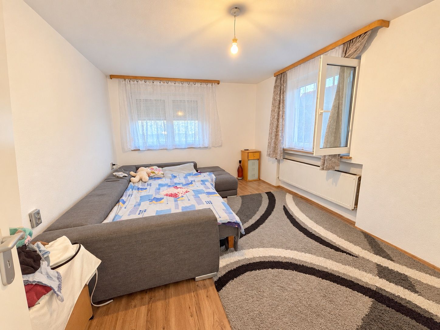 *Mehrgenerationenhaus mit großer Scheune* - Bild (27146)