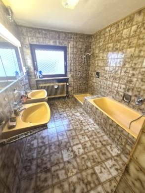 Tageslichtbad EG - ++Freistehendes 1-2 Familienhaus in idyllischer Ortsrandlage – viel Platz für freie Gestaltung++