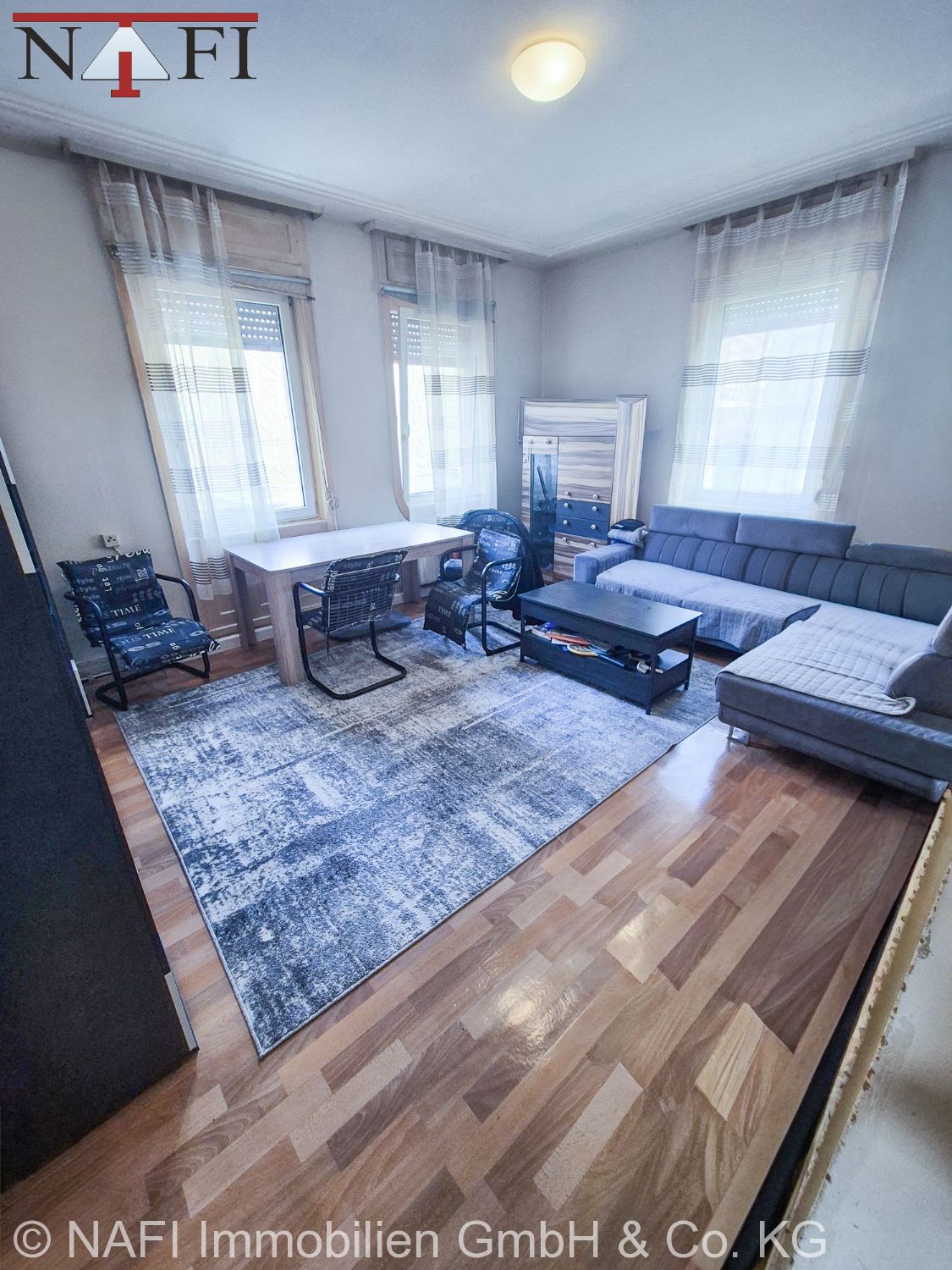 ** Wohnen mit Weitblick – 3 Zimmer und vielfältige Gestaltungsmöglichkeiten ** - Wohnzimmer (24556)