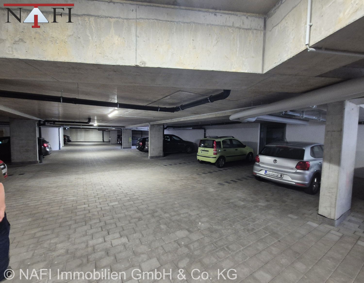 *** Neubau-Erstbezug im Herzen eines Waiblinger Teilorts*** - Tiefgarage (18055)