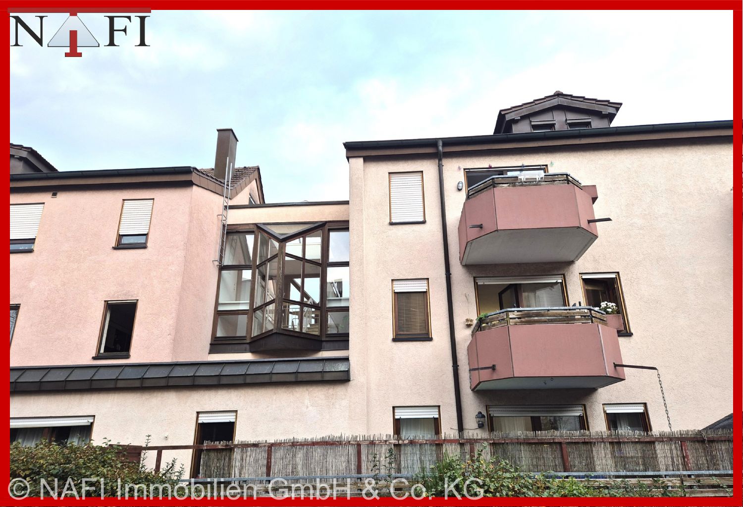 **Charmantes Apartment mit Balkon – Attraktive Kapitalanlage oder gemütliches Zuhause für Singles** - Hausansicht (19154)
