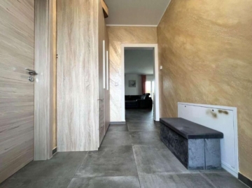 Bild - * Zwei DHH plus Einliegerwohnung auf großem Grundstück *