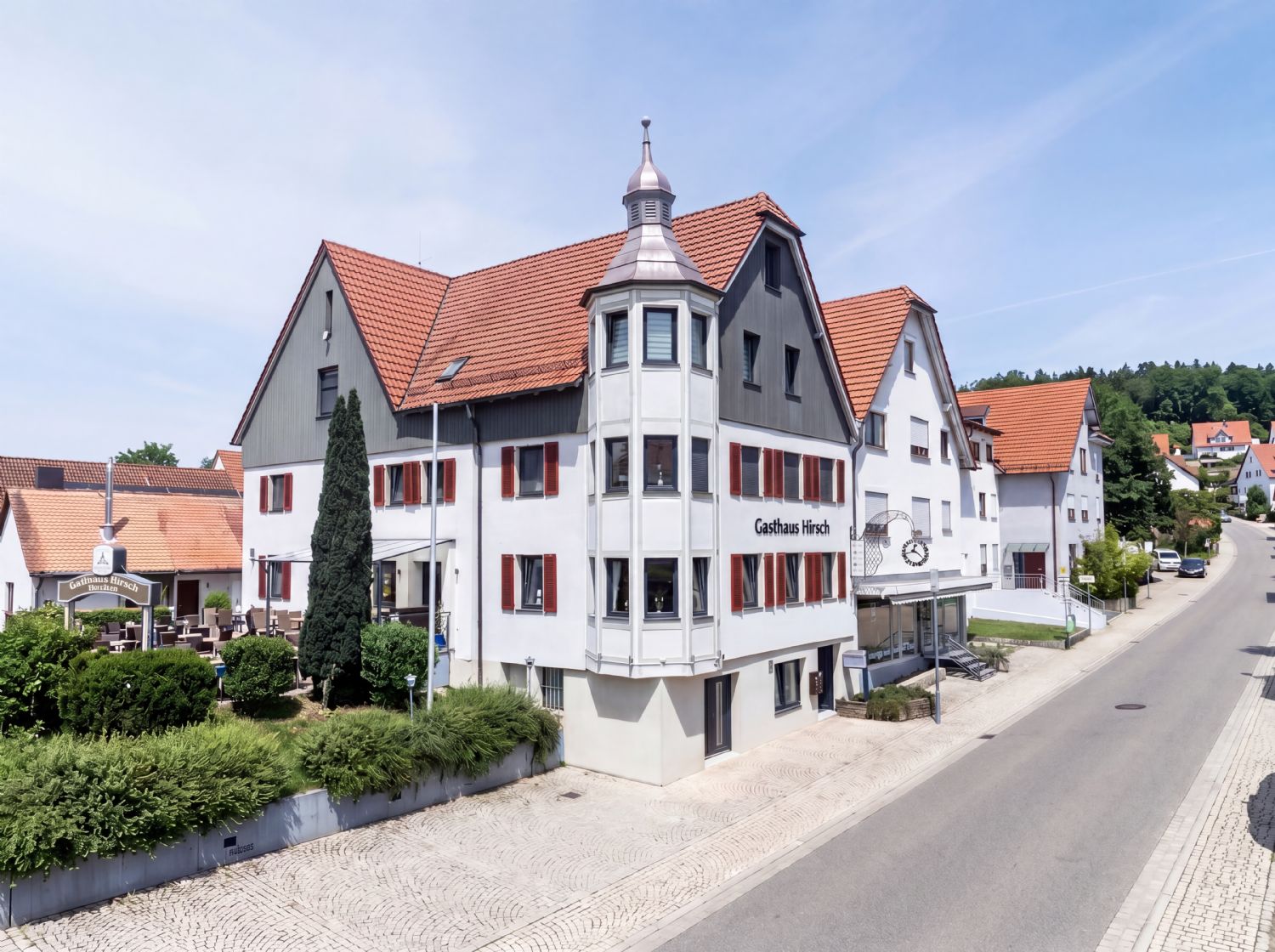 *Top modernes Wohn- und Geschäftshaus in bester Lage*, 73666 Baltmannsweiler, Mehrfamilienhaus