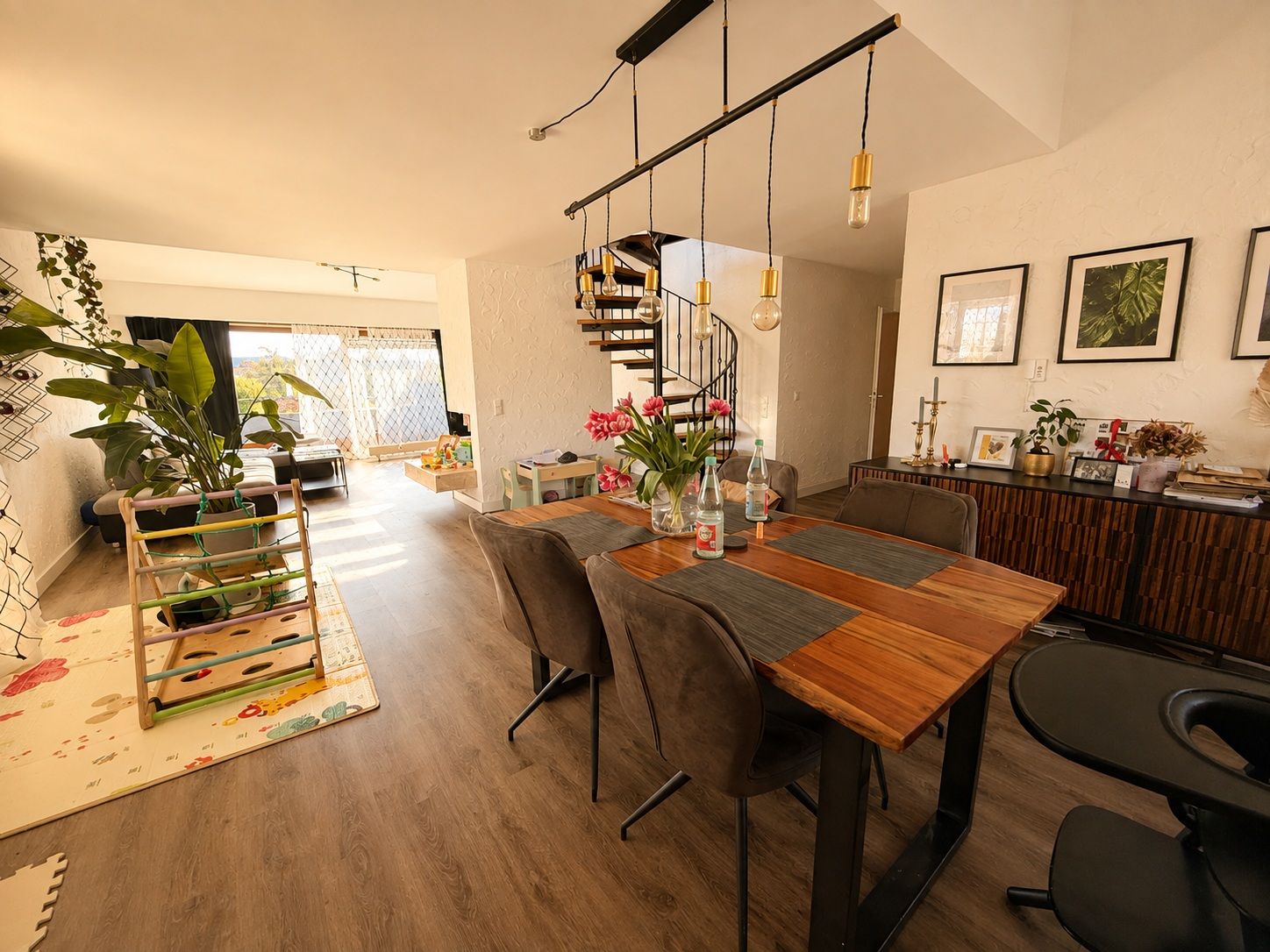 *Exklusive Penthouse-Galeriewohnung mit Kamin und 3 Balkonen* - Titelbild (23420)