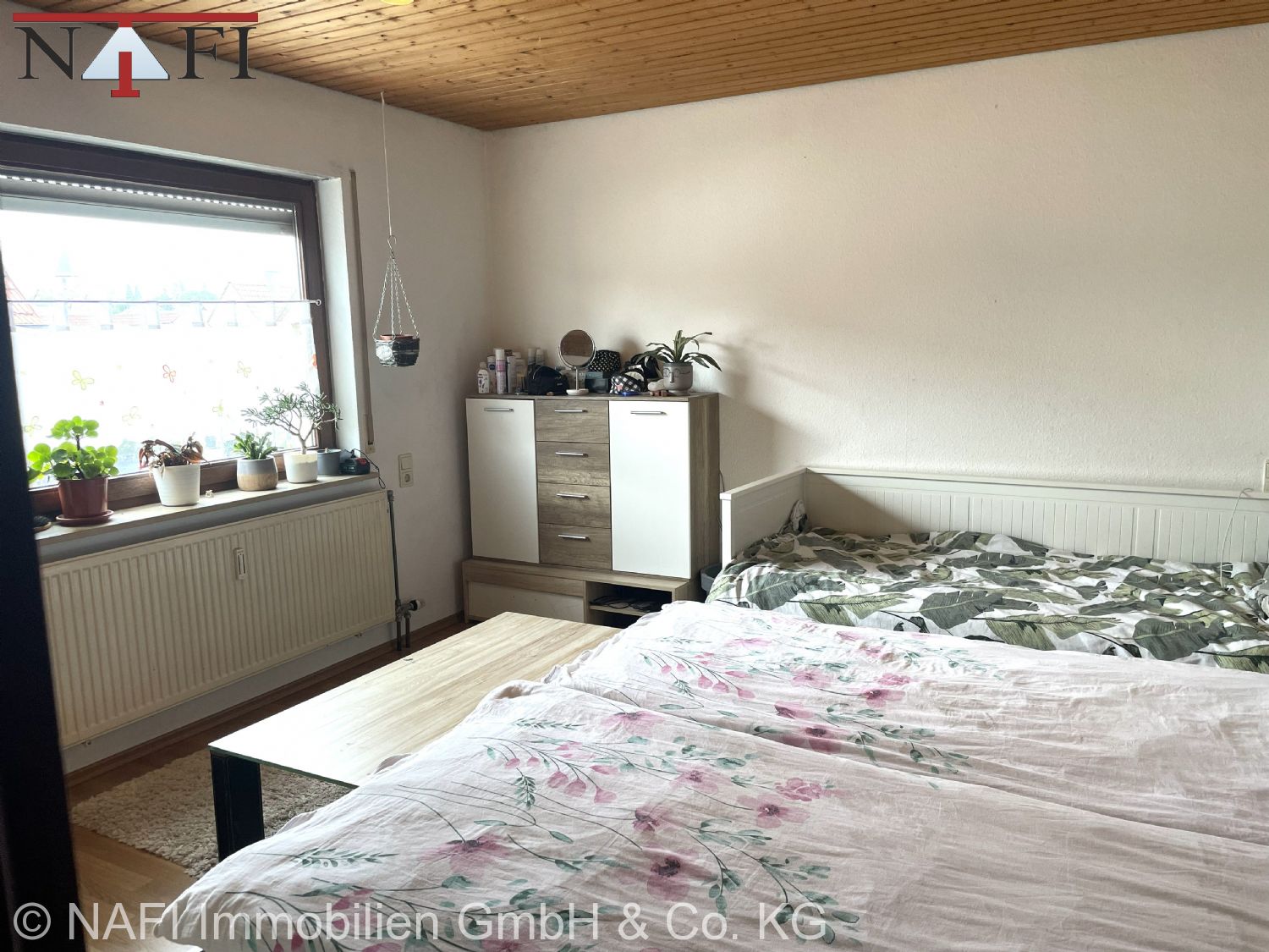 **Großzügige Dachgeschoss-Maisonette mit 108 m² Wohnfläche** - Schlafzimmer (22876)
