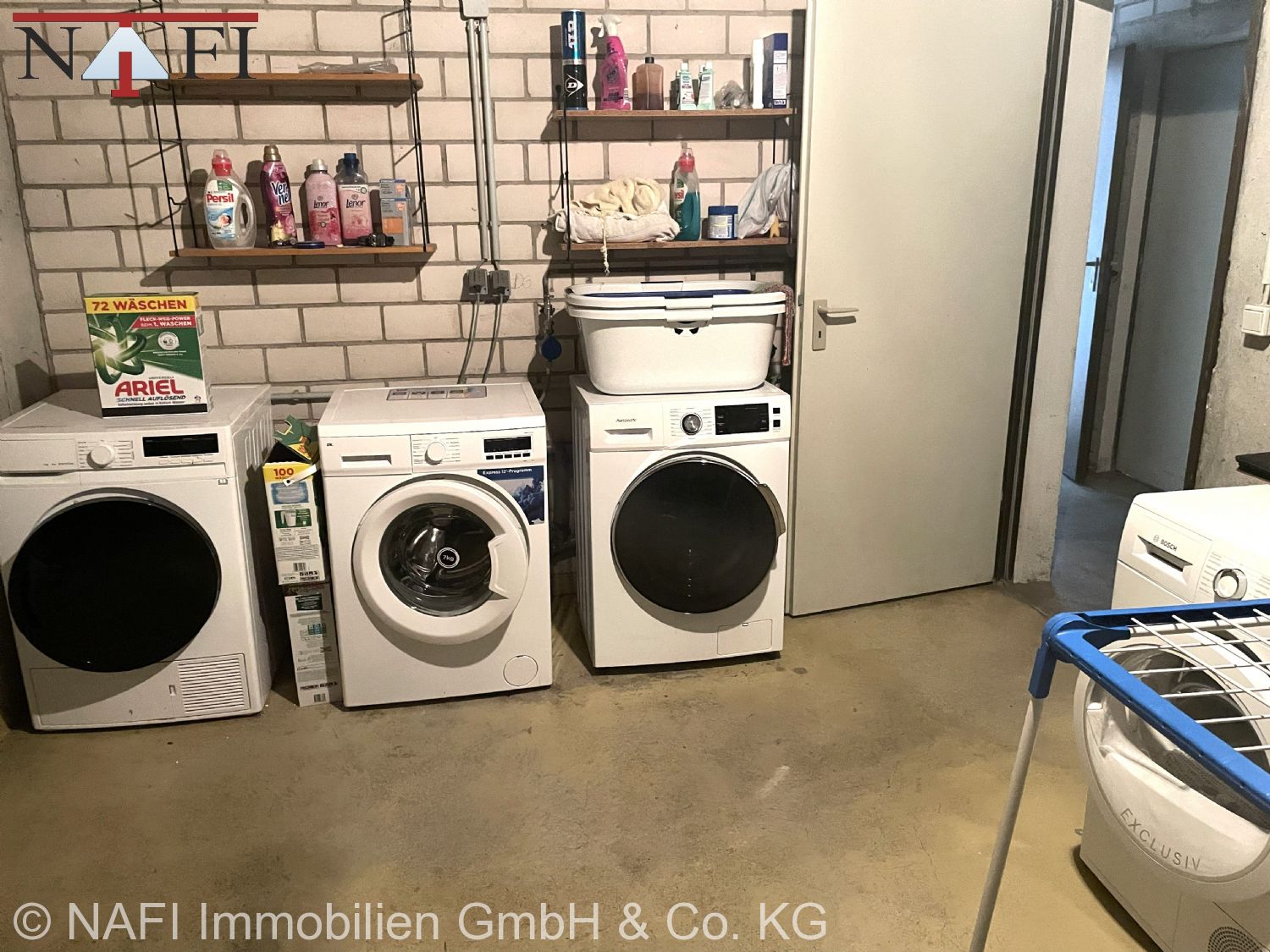 **Großzügige Dachgeschoss-Maisonette mit 108 m² Wohnfläche** - Waschraum (22888)