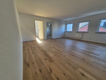 Bild - **Sonnig gelegene 3-Zimmer-Wohnung in Schorndorf-Süd**