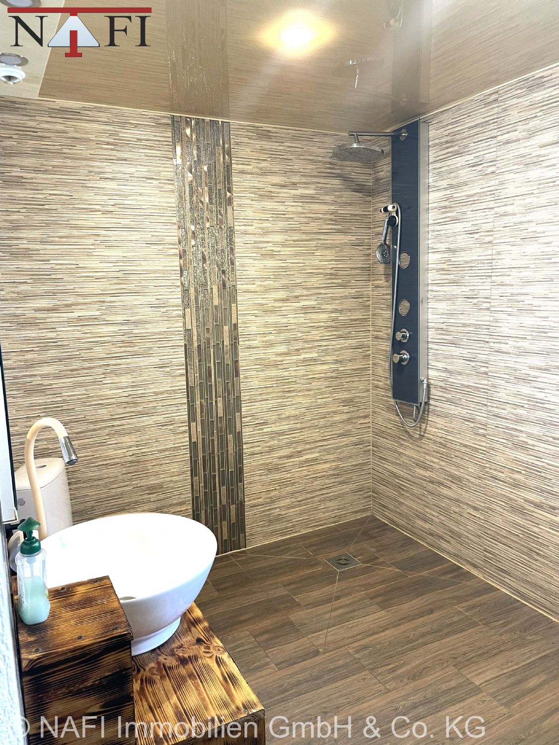 **Traumhaftes Zuhause in Bartholomä – modern renoviert & bereit zum Einziehen** - Bad EG (25000)