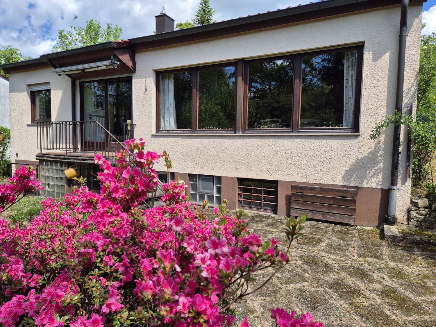 Grüne OASE in Winterbach ~ Top Lage ~ Lichtdurchflutetes Haus, 73650 Winterbach, Einfamilienhaus