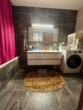 Badezimmer - 5-Zimmer-Wohnung mit Balkon, Aufzug und Tiefgarage in Waiblingen