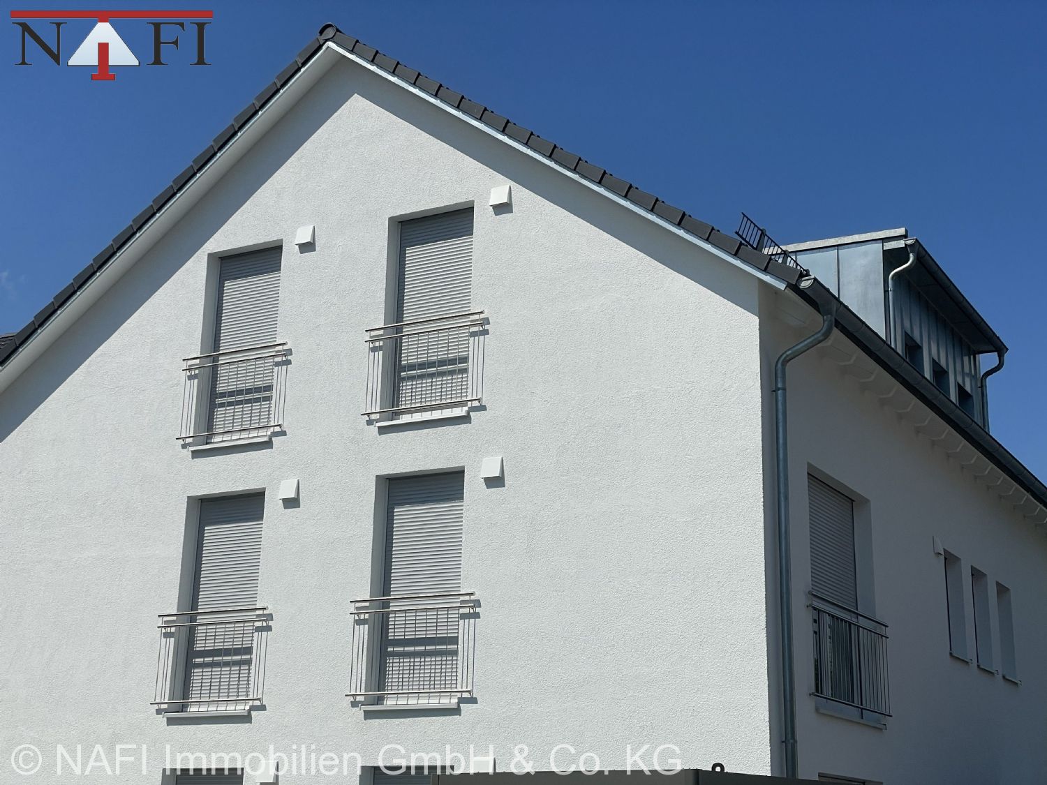 **4-Zimmer-Dachgeschosswohnung im Neubau – Modernes Wohnen in Lorch** - Ansicht (24944)